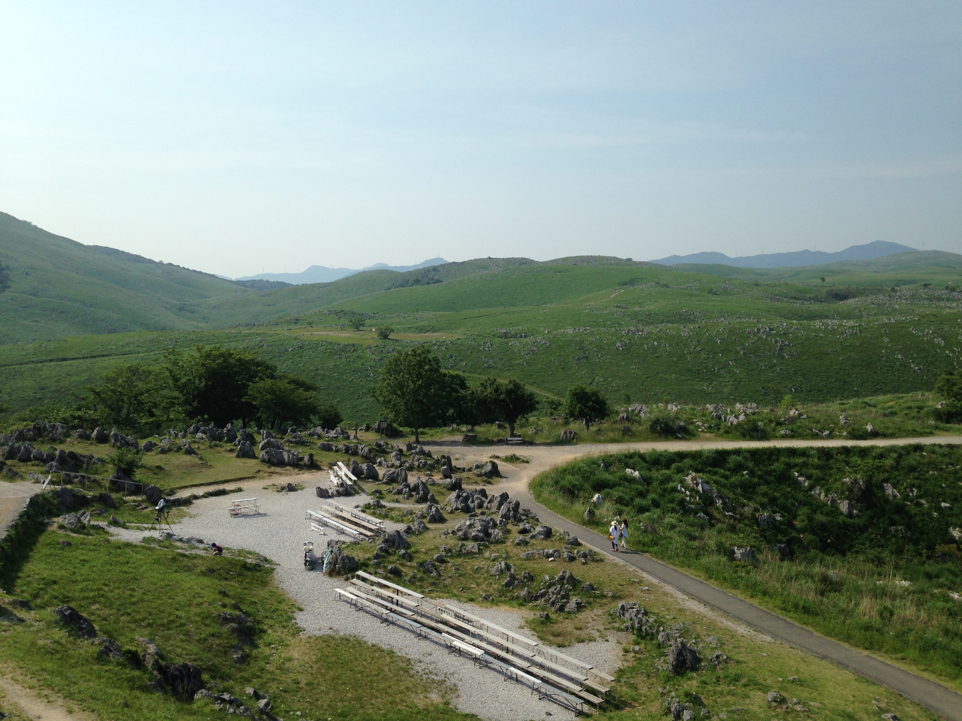 Akiyoshidai and Akiyoshido Travel Guide: Karst Plateau and Cave