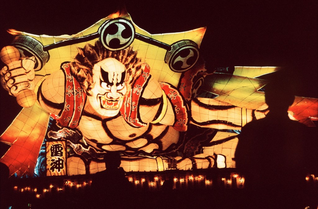 Haneto dancers in costume at the Aomori Nebuta festival