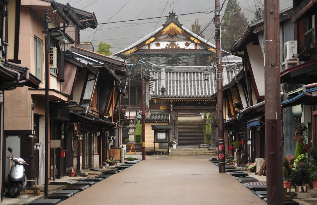 Another view of Gujo Hachiman Castle above the water town