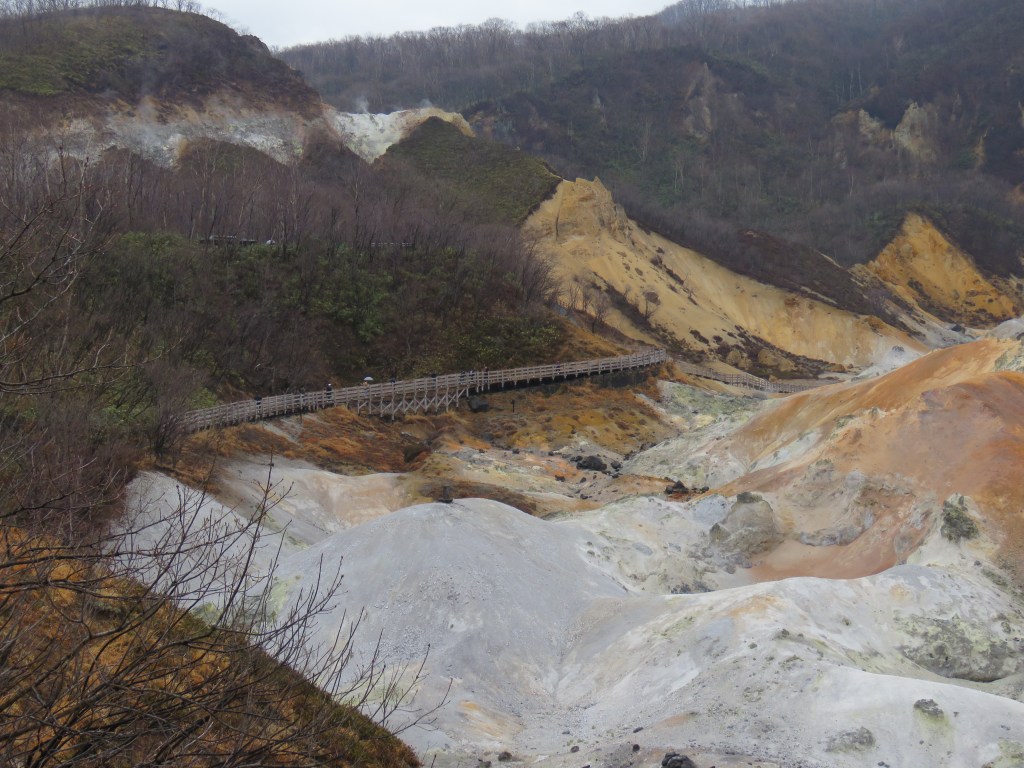 Noboribetsu Onsen Travel Guide: Hell Valley and Hokkaido Hot Springs