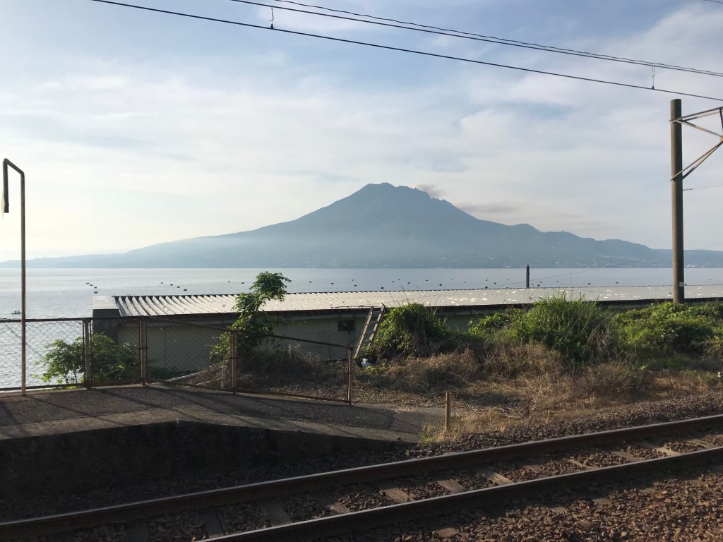 Sakurajima Travel Guide: An Active Volcano across from Kagoshima