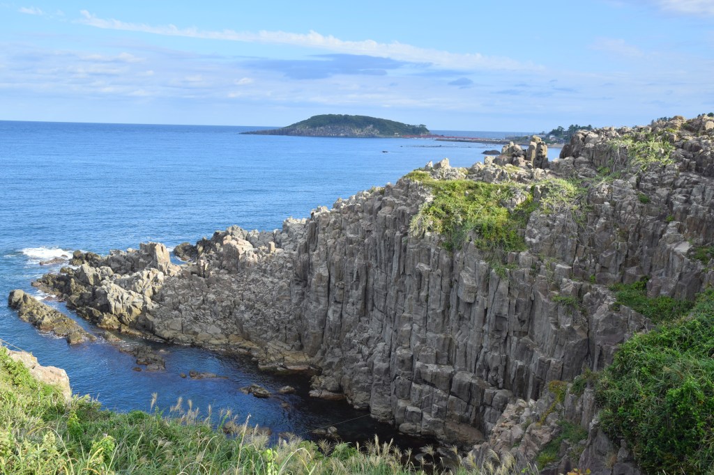 The coast and cliff path at Tojinbo on the Sea of Japan