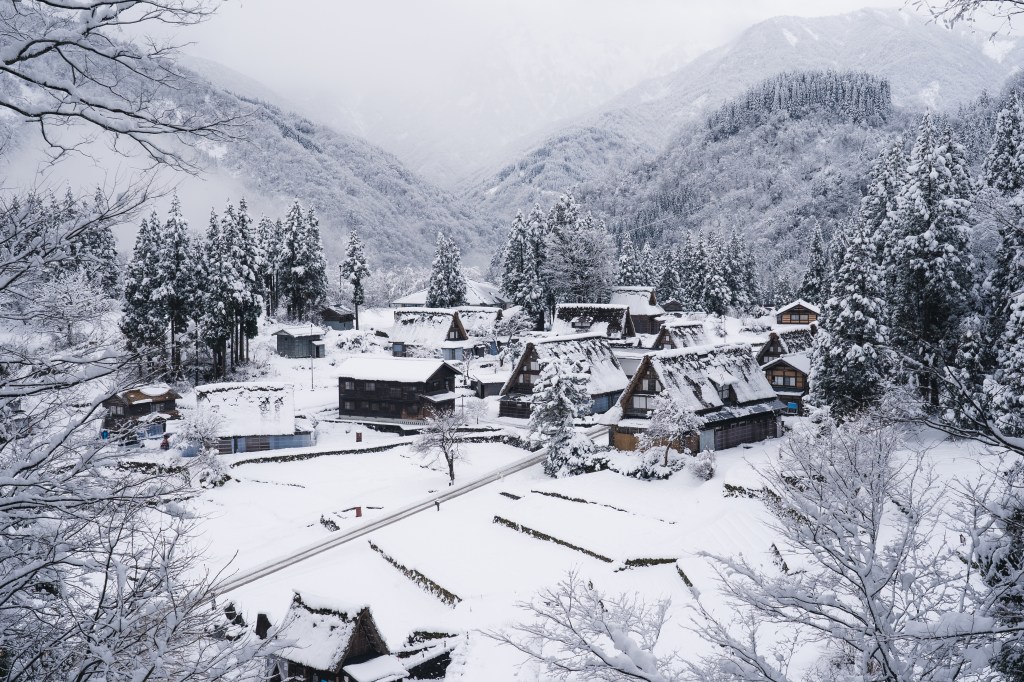 Gokayama Ainokura Guide: The Quiet Side of the Thatched&nbsp;Villages